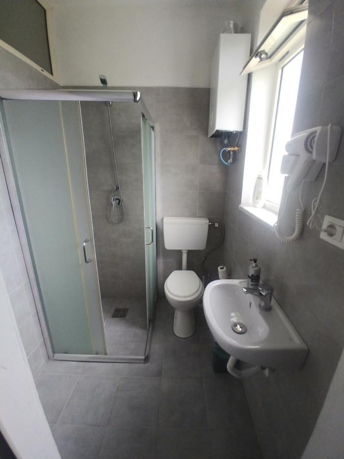 Green Garden Guesthouse Shkodër 외부 사진